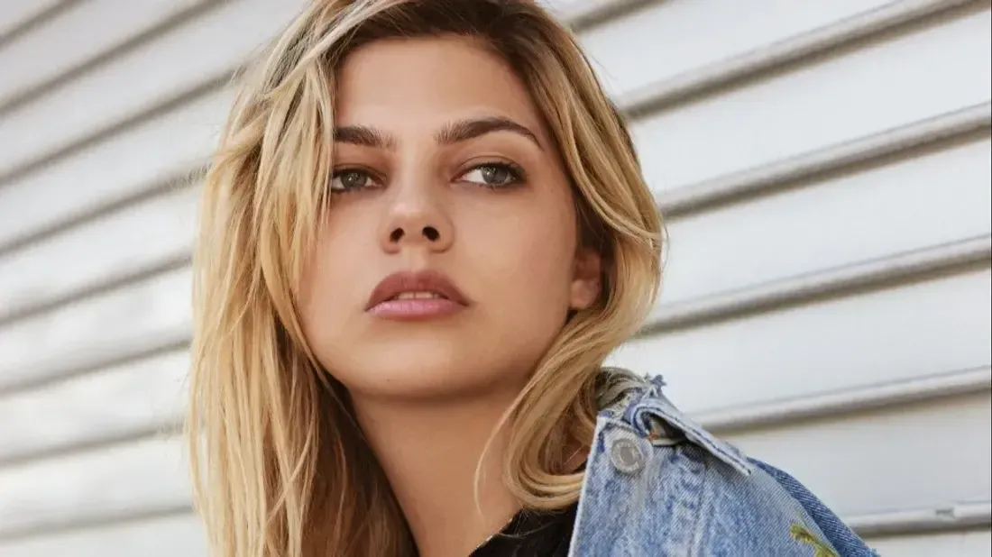 Radio Naia | Nai'a - Louane Album - Web Radio France pop