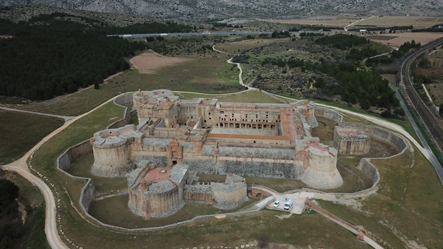 Forteresse de salses le chateau